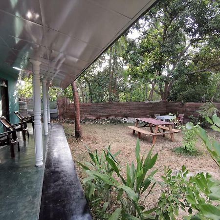 The Nilmini Lodge Sigiriya Luaran gambar