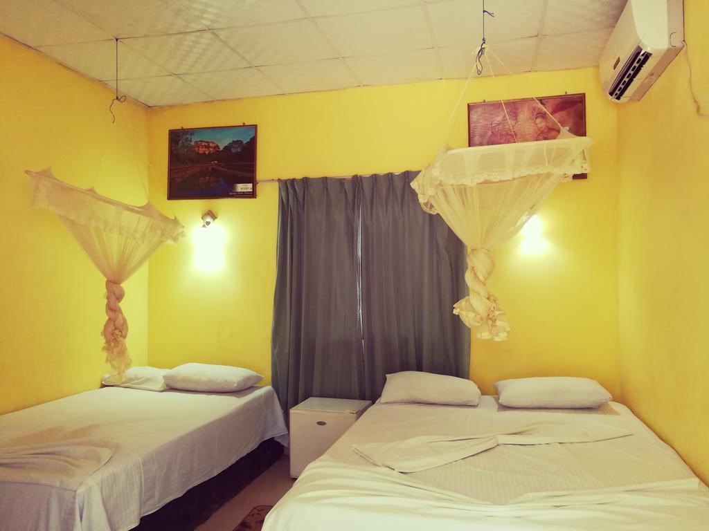 The Nilmini Lodge Sigiriya Luaran gambar